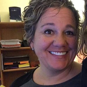 Meet your Posher, Alicia